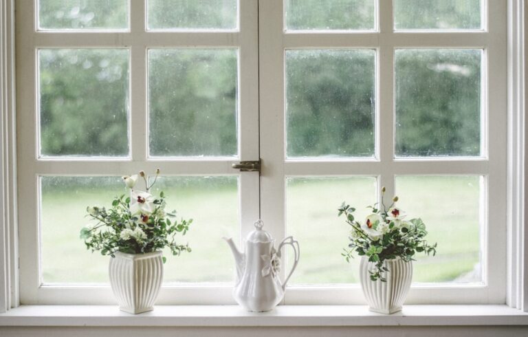 Kreative fensterdekoration ideen: frische stile für jedes zuhause