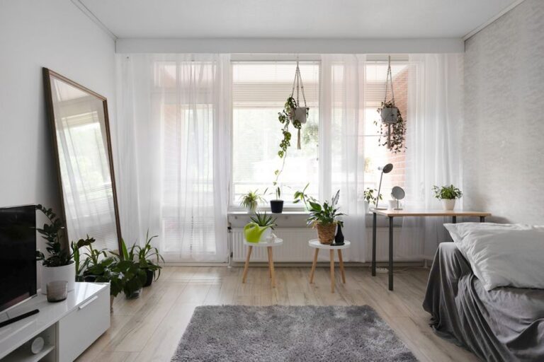 Inspiratie voor botanische gordijnen in je winterdecor
